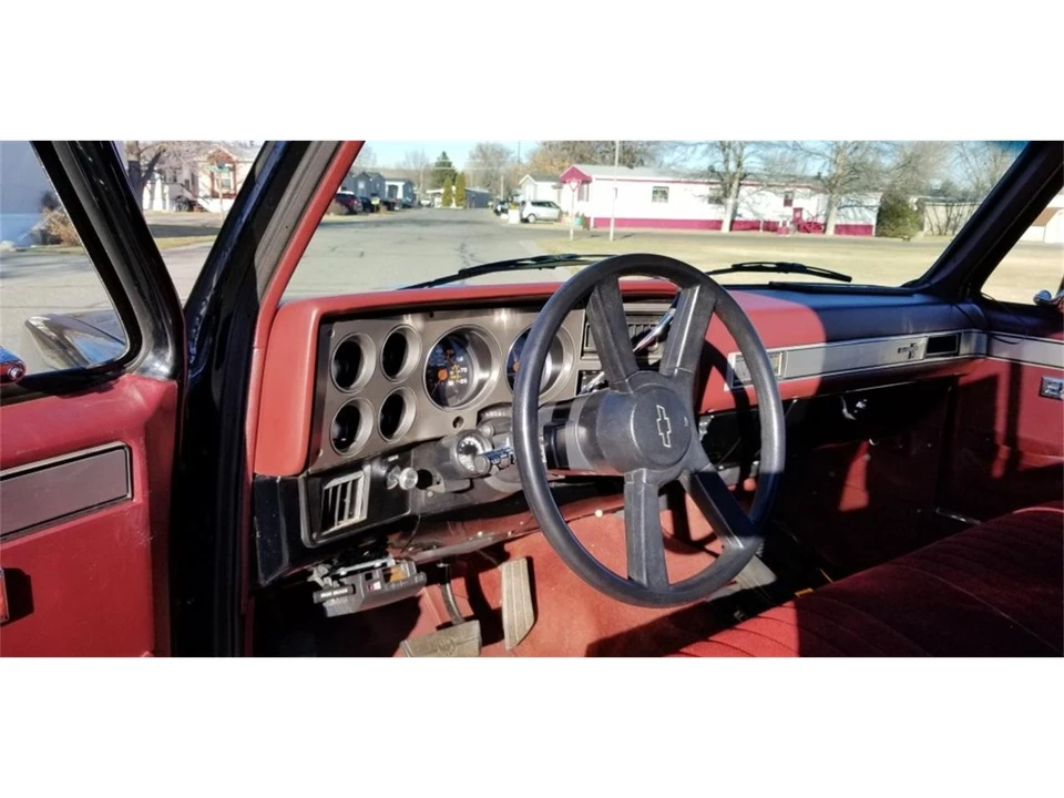1986 Chevrolet C/K 3rd Gen - Image 11 of 25