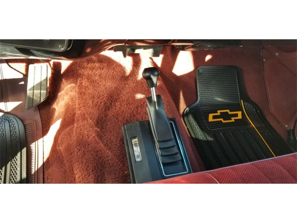 1986 Chevrolet C/K 3rd Gen - Image 17 of 25
