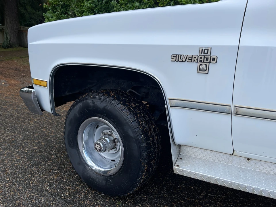 1986 Chevrolet C/K 3rd Gen - Image 17 of 21