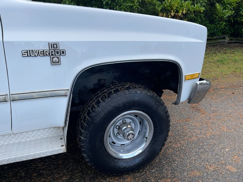 1986 Chevrolet C/K 3rd Gen - Image 11 of 21