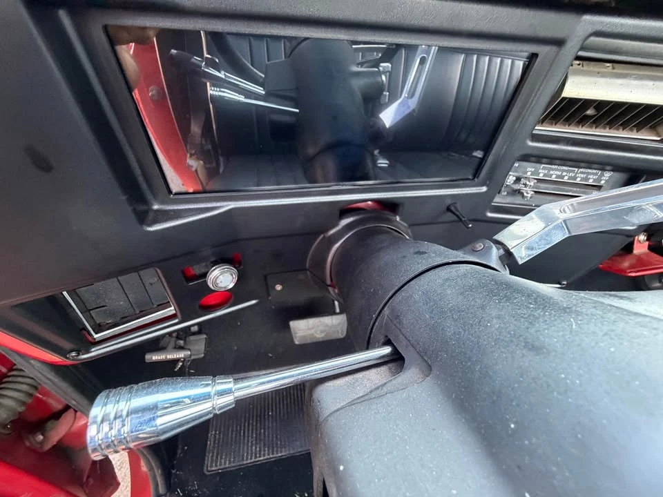 1986 Chevrolet Silverado - Image 7 of 8