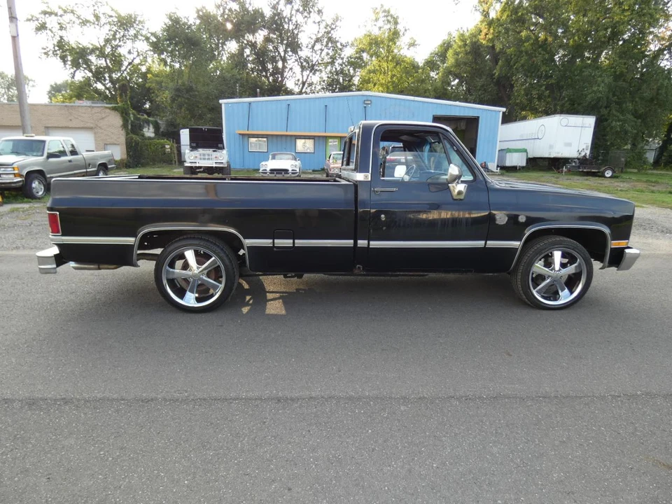 1986 Chevrolet C/K 3rd Gen - Image 11 of 31