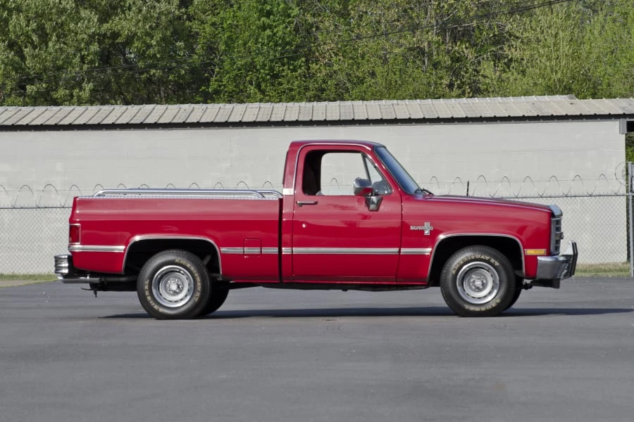 1986 Chevrolet C/K 3rd Gen - Image 9 of 9