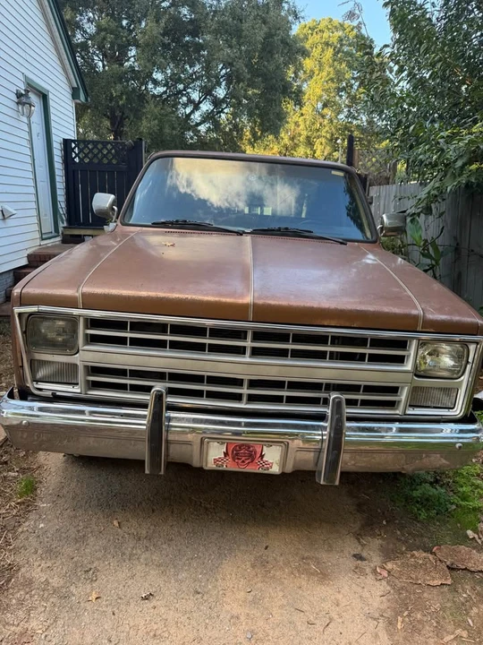 1986 Chevrolet Silverado - Image 9 of 9