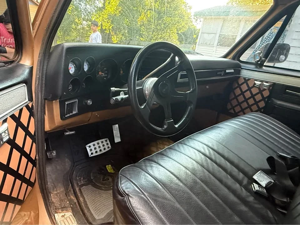 1986 Chevrolet Silverado - Image 3 of 9
