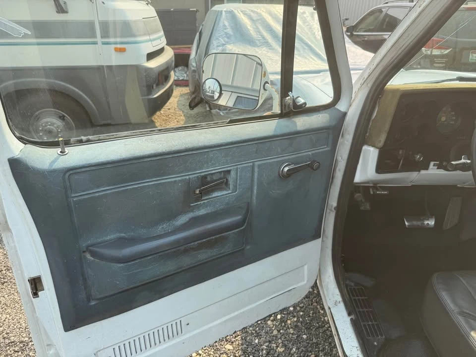 1986 Chevrolet C/K 3rd Gen - Image 8 of 12