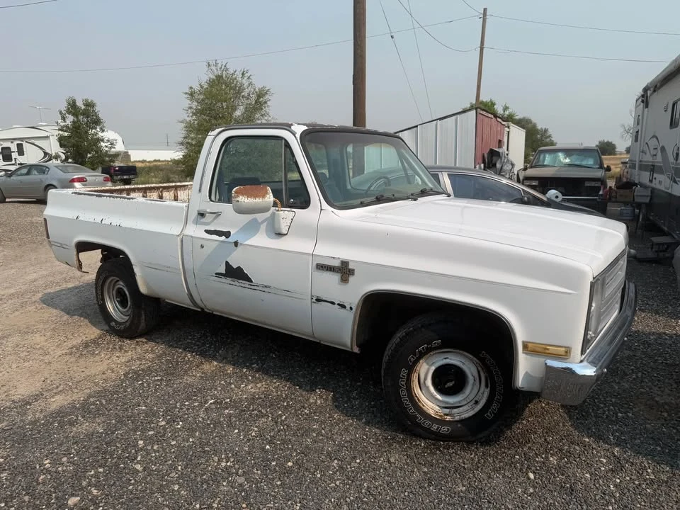 1986 Chevrolet C/K 3rd Gen - Image 2 of 12