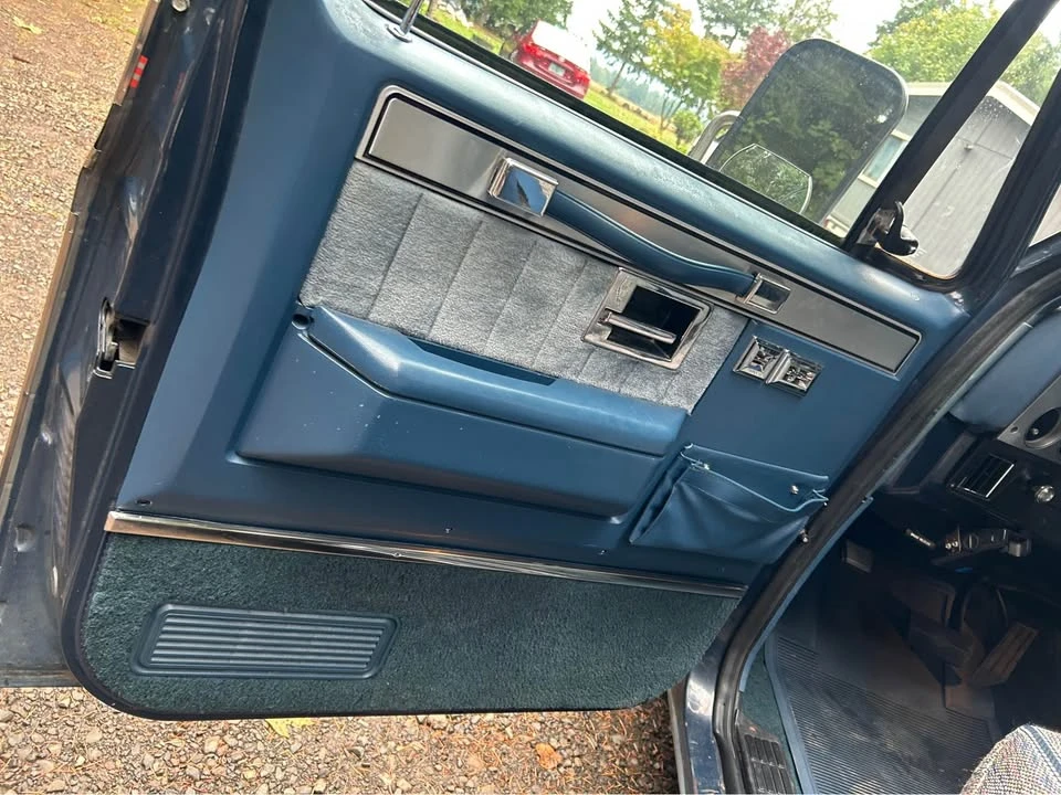 1986 Chevrolet C/K 3rd Gen - Image 8 of 17