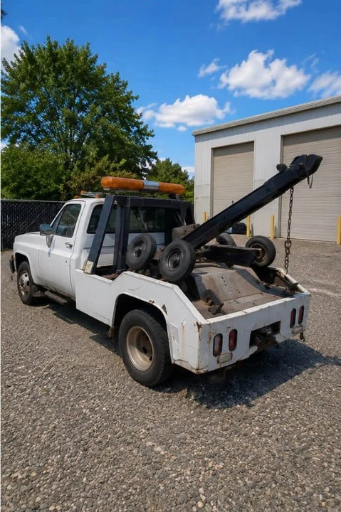 1986 Chevrolet C/K 3rd Gen - Image 3 of 3