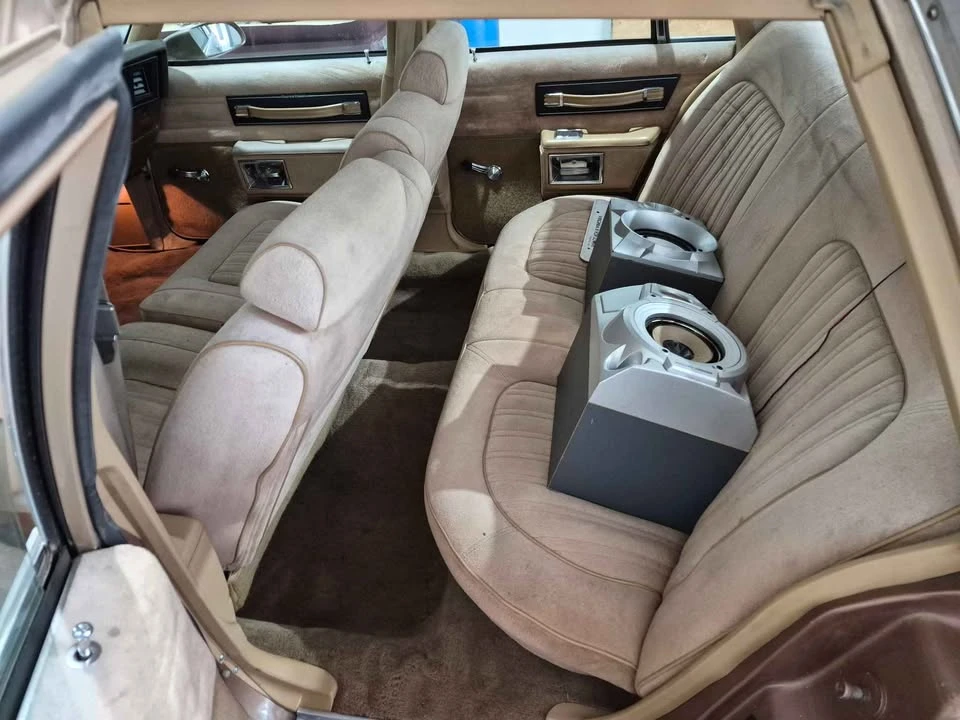 1986 Chevrolet Caprice - Image 6 of 9