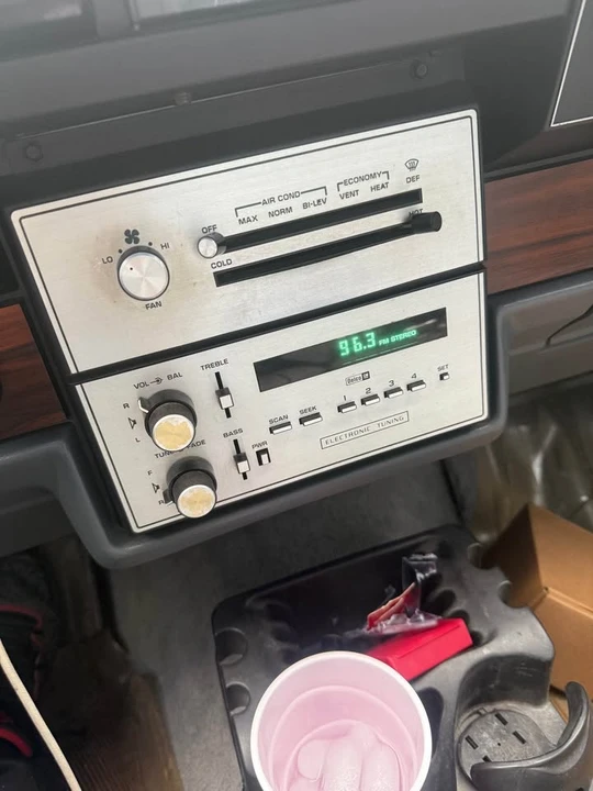 1986 Chevrolet Caprice - Image 4 of 12