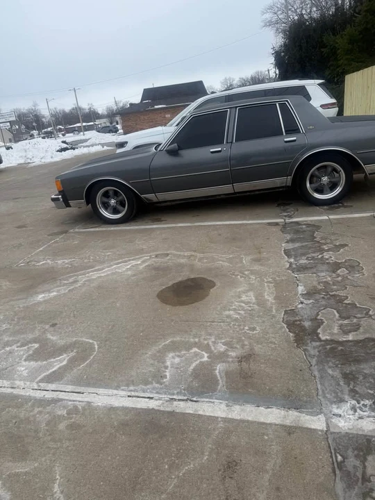 1986 Chevrolet Caprice - Image 2 of 12