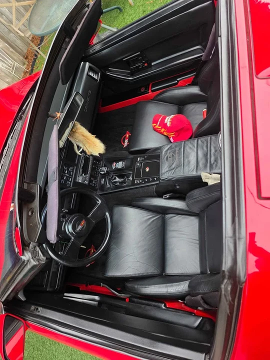 1986 Chevrolet Corvette C4 - Image 5 of 10