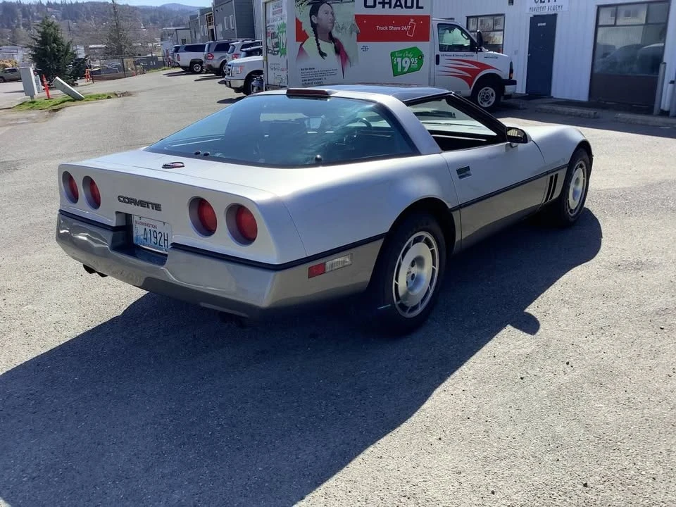 1986 Chevrolet Corvette C4 - Image 2 of 5