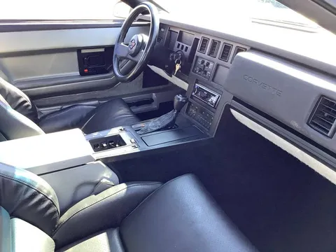 1986 Chevrolet Corvette C4 - Image 4 of 5