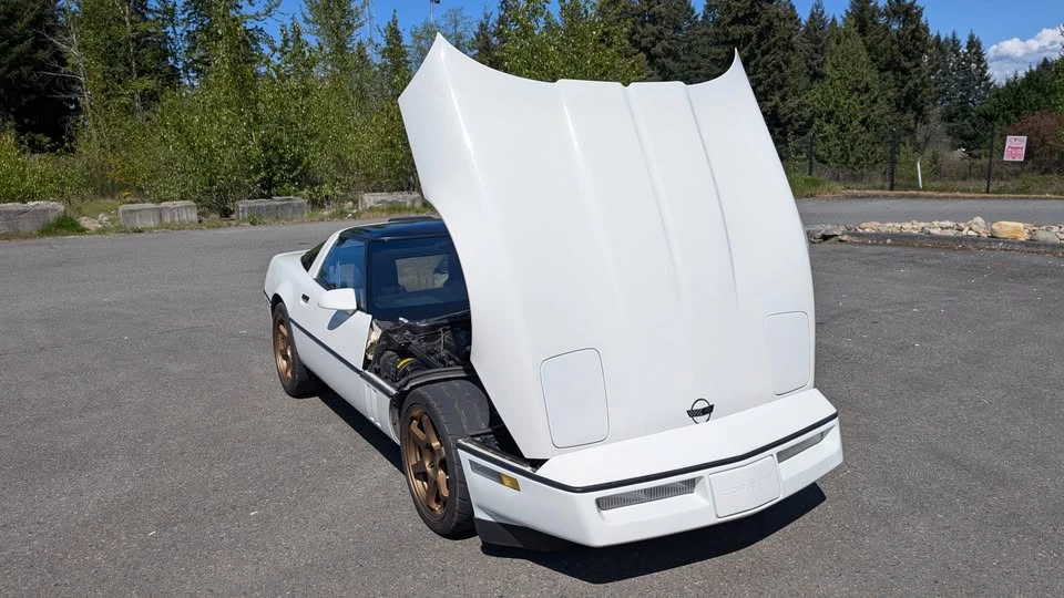 1986 Chevrolet Corvette C4 - Image 8 of 16