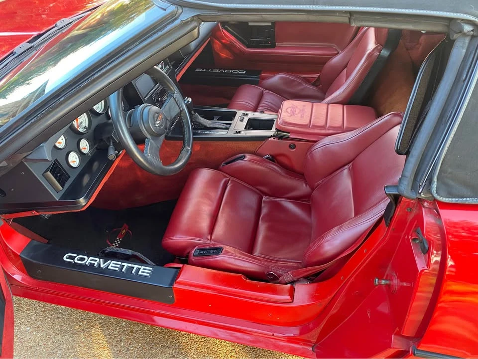 1986 Chevrolet Corvette C4 - Image 8 of 10