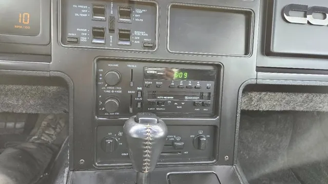 1986 Chevrolet Corvette C4 - Image 4 of 20