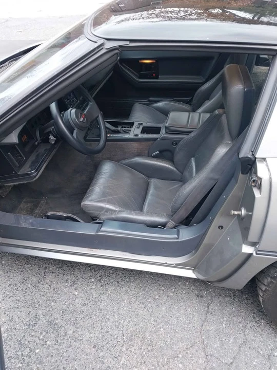 1986 Chevrolet Corvette C4 - Image 6 of 10