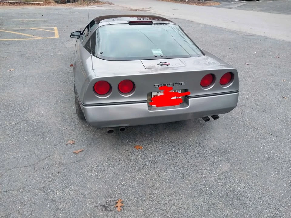 1986 Chevrolet Corvette C4 - Image 5 of 10