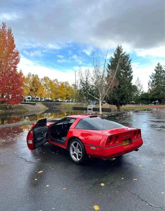 1986 Chevrolet Corvette C4 - Image 2 of 2