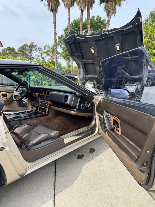 1986 Chevrolet Corvette C4 - Image 12 of 18