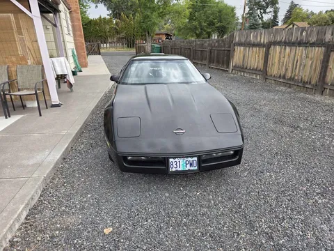 1986 Chevrolet Corvette C4 - Image 4 of 12