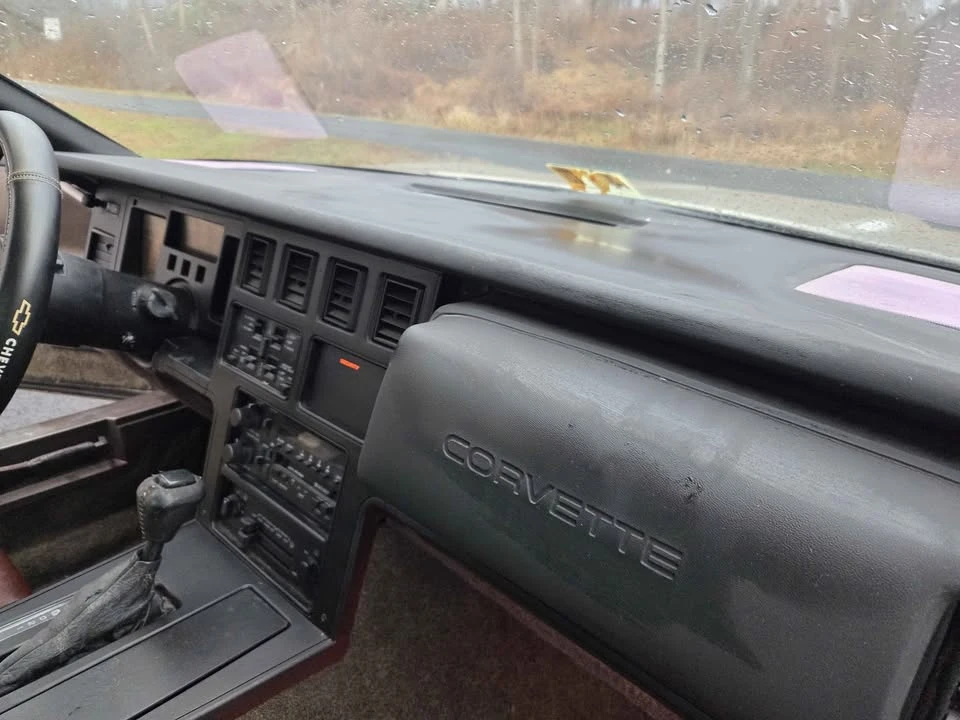 1986 Chevrolet Corvette C4 - Image 11 of 13