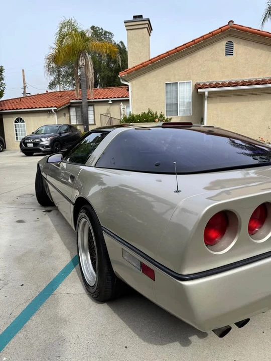 1986 Chevrolet Corvette C4 - Image 7 of 18