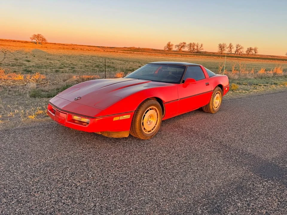 1986 Chevrolet Corvette C4 - Image 1 of 20