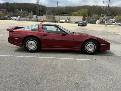 1986 Chevrolet Corvette C4 - Image 2 of 19