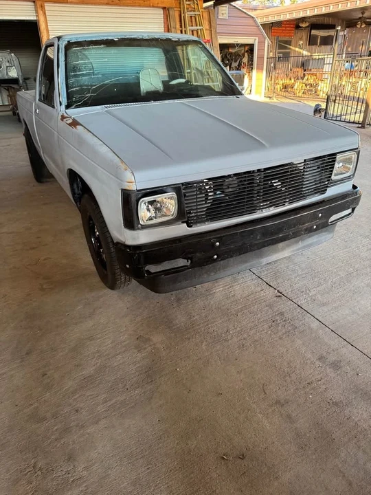 1986 Chevrolet S-10 - Image 2 of 12