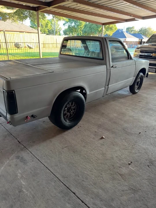 1986 Chevrolet S-10 - Image 6 of 12