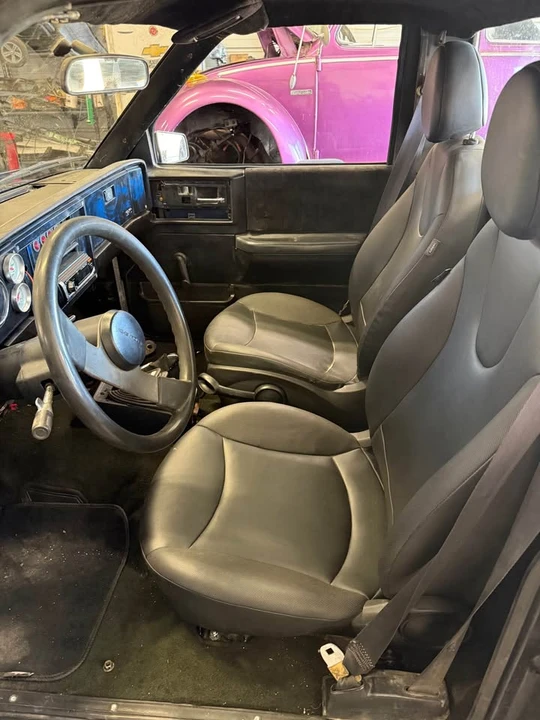 1986 Chevrolet S-10 - Image 8 of 18