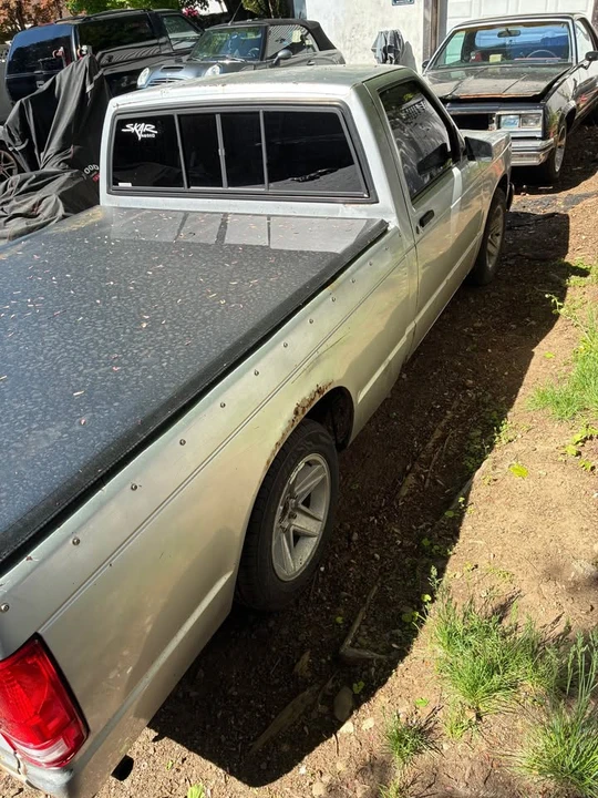 1986 Chevrolet S-10 - Image 2 of 6
