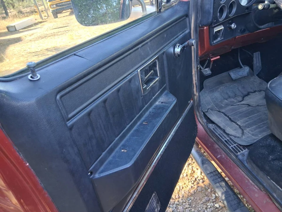 1986 Chevrolet C/K 3rd Gen - Image 11 of 12