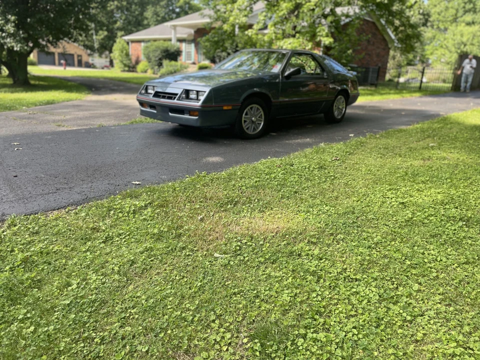1986 Chrysler Laser - Image 3 of 31