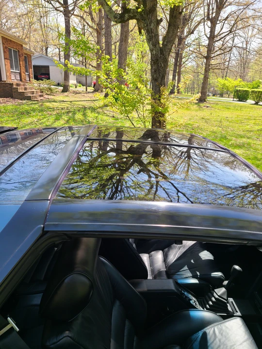 1986 Chrysler Laser - Image 22 of 31
