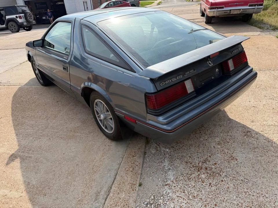 1986 Chrysler Laser - Image 3 of 20