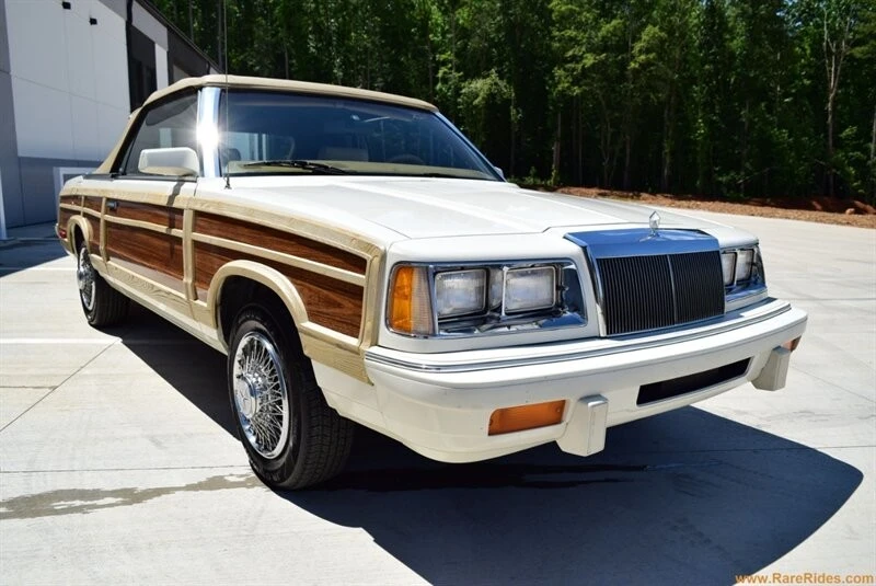 1986 Chrysler LeBaron - Image 2 of 12