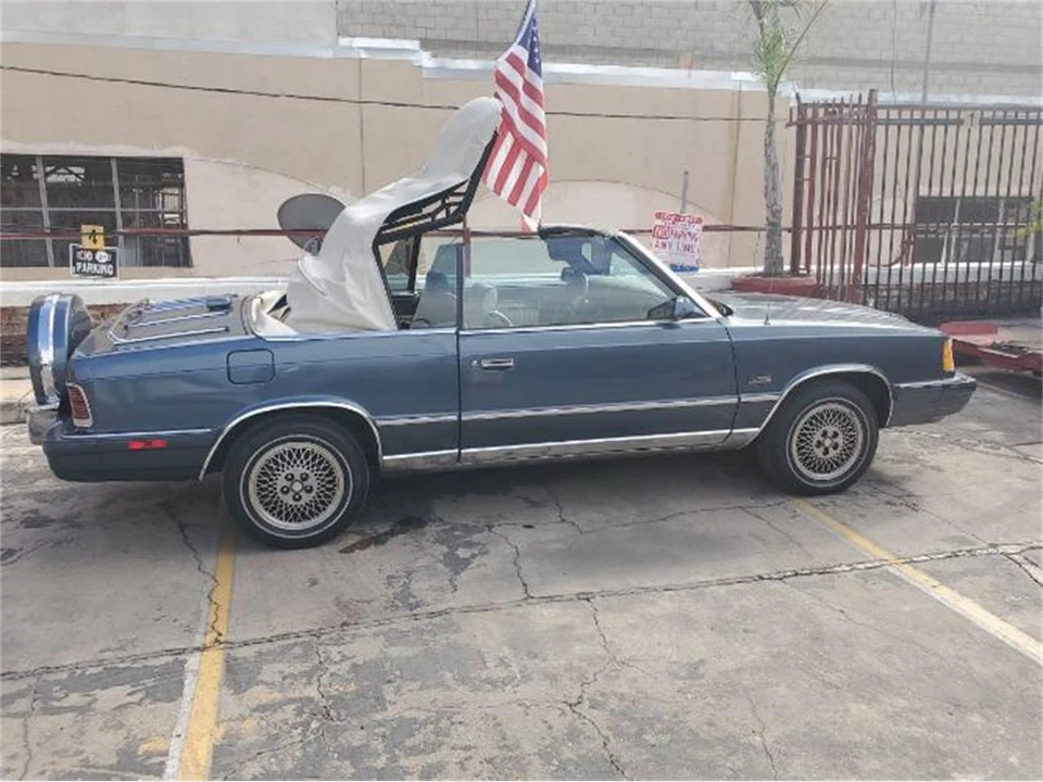 1986 Chrysler LeBaron - Image 2 of 16