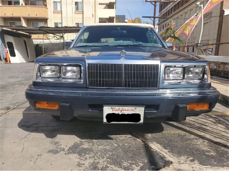 1986 Chrysler LeBaron - Image 16 of 16