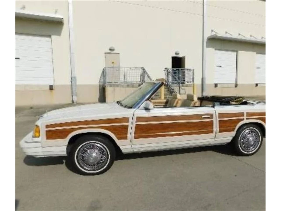 1986 Chrysler LeBaron - Image 4 of 7