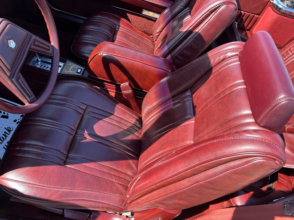 1986 Chrysler LeBaron - Image 5 of 24