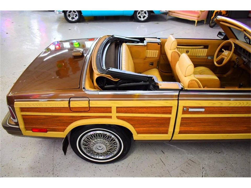 1986 Chrysler LeBaron - Image 6 of 31