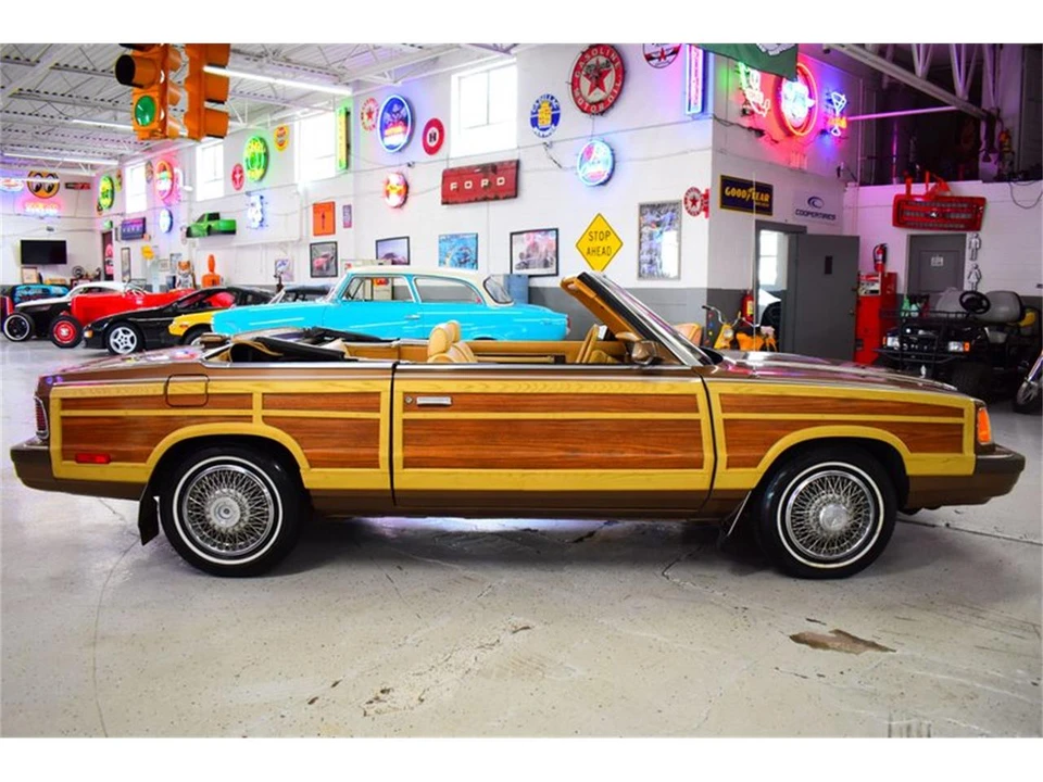 1986 Chrysler LeBaron - Image 4 of 31
