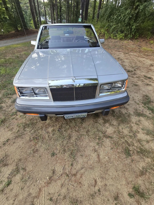 1986 Chrysler LeBaron - Image 6 of 31