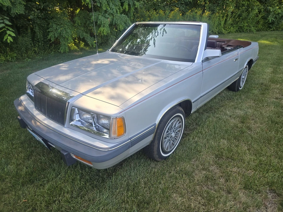 1986 Chrysler LeBaron - Image 3 of 31