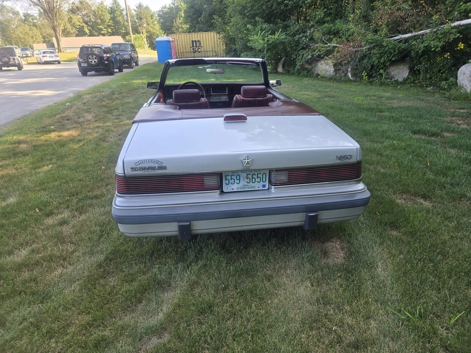 1986 Chrysler LeBaron - Image 13 of 31