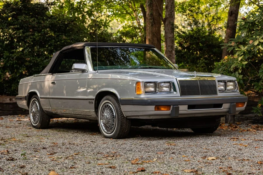 1986 Chrysler LeBaron - Image 6 of 31